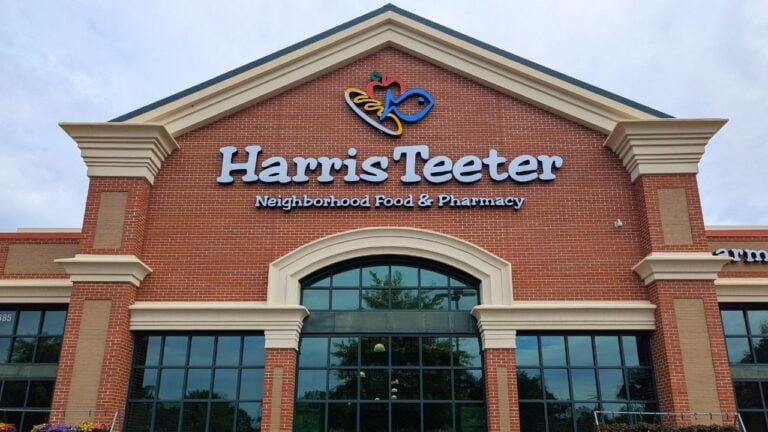 Does Harris Teeter Have a Senior Discount? What North Carolinians 60+ Get in 2026