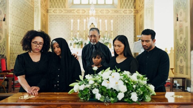 7 Iowa Funeral Habits That Cross an Etiquette Line