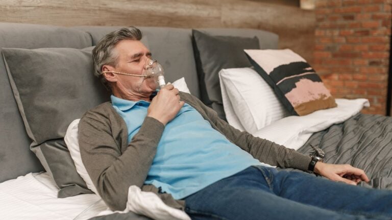 7 Things Grandparents in Indiana Do at Bedtime That Their Own Parents Never Did
