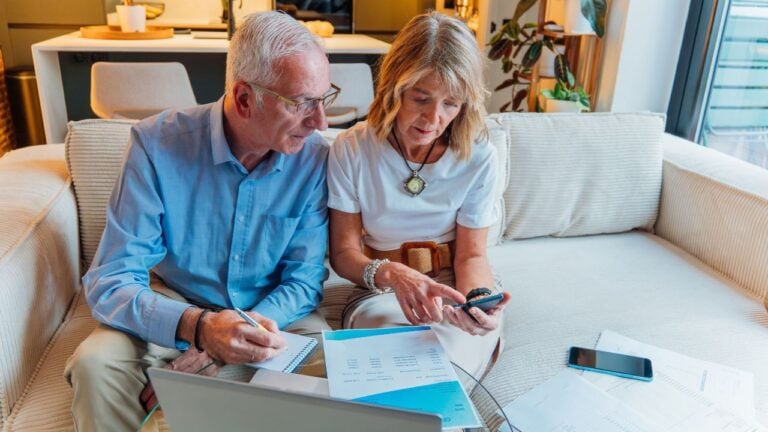 7 Tennessee Discounts and Tax Breaks for Residents Over 65 That Go Unclaimed Every Year