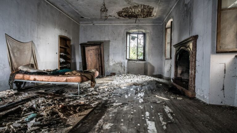 8 Squatter Rules That Leave Florida Homeowners Powerless Until It’s Too Late