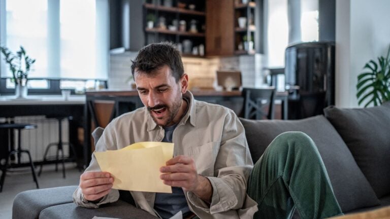 7 Oregon Rental Rules That Change the Day a Lease Renews