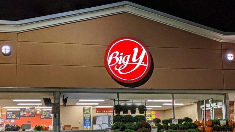 7 Big Y Policies Employees Wish Bay Staters Used More