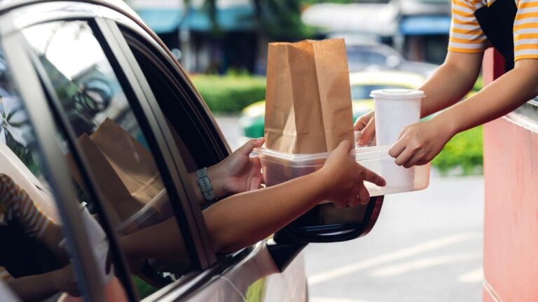 7 Things Pal’s Regulars in Tennessee Know That First-Timers Don’t