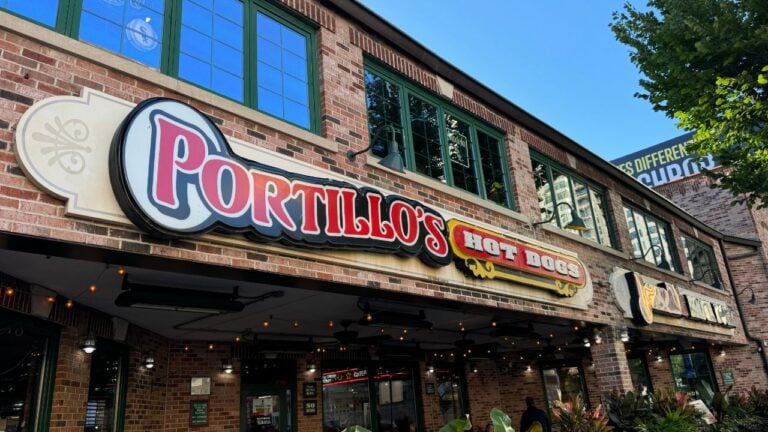 Portillo’s Prices Are Up and Orders Are Down. Illinoisans, Here’s What the Chain Says Changed