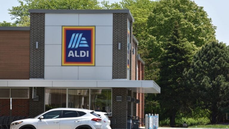 7 Aldi Secrets Employees Wish Ohioans Knew