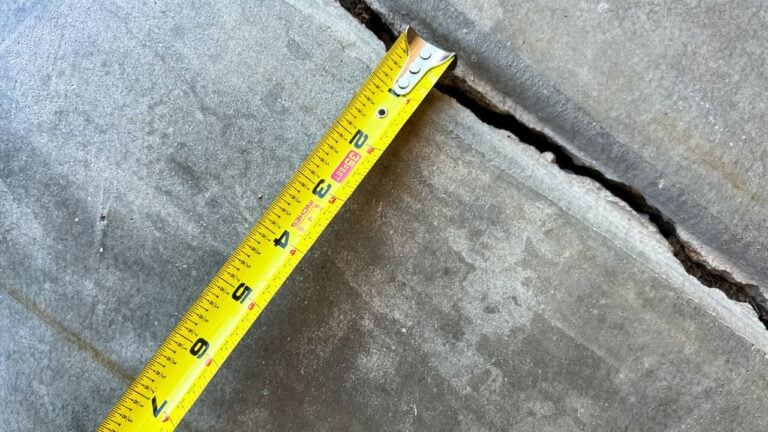 5 Kentucky Rules That Decide Who Has to Fix a Shared Driveway